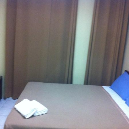 Jr Hotel Sitiawan Eksteriør bilde