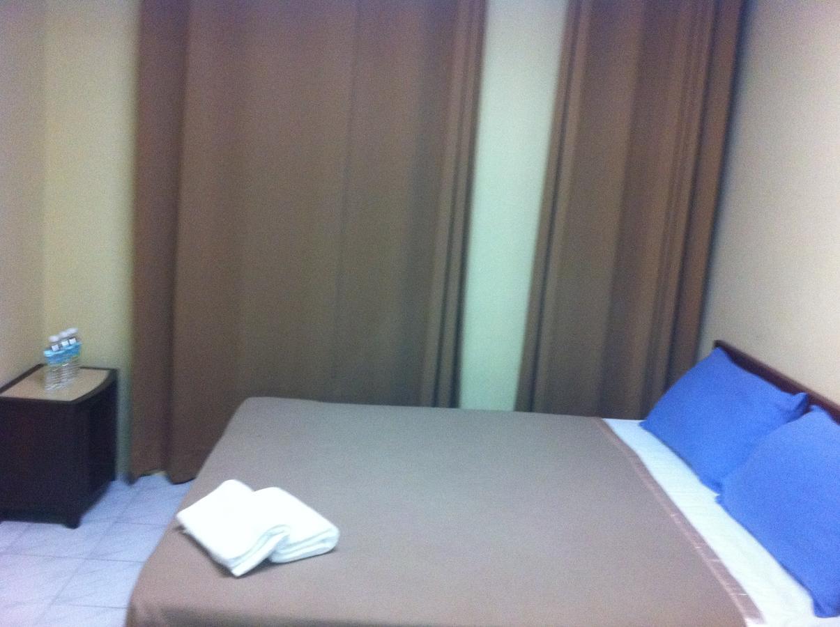 Jr Hotel Sitiawan Eksteriør bilde