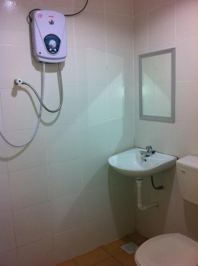 Jr Hotel Sitiawan Eksteriør bilde